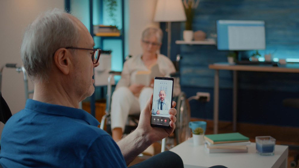 Online, telephone and video GP consultations Online, telephone and video GP consultations